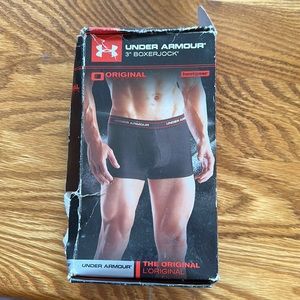 Men’s Under Armor 3” BoxerJock Boxer brief underwear Size Small Color White